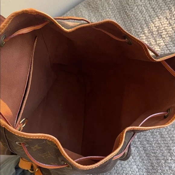 Louis Vuitton Montsouris GM vintage buckle monogram - Picture 12 of 14